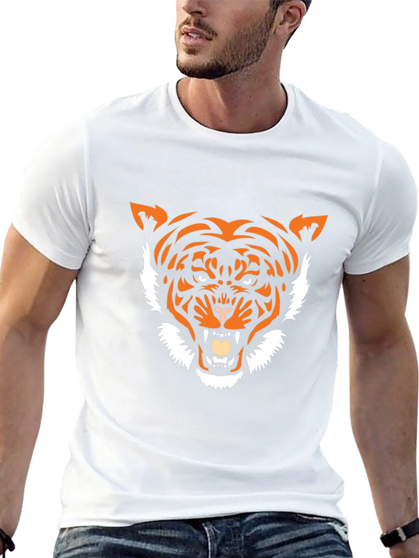 Tiger Graphic Print Crew Neck T-Shirt - Bold Style