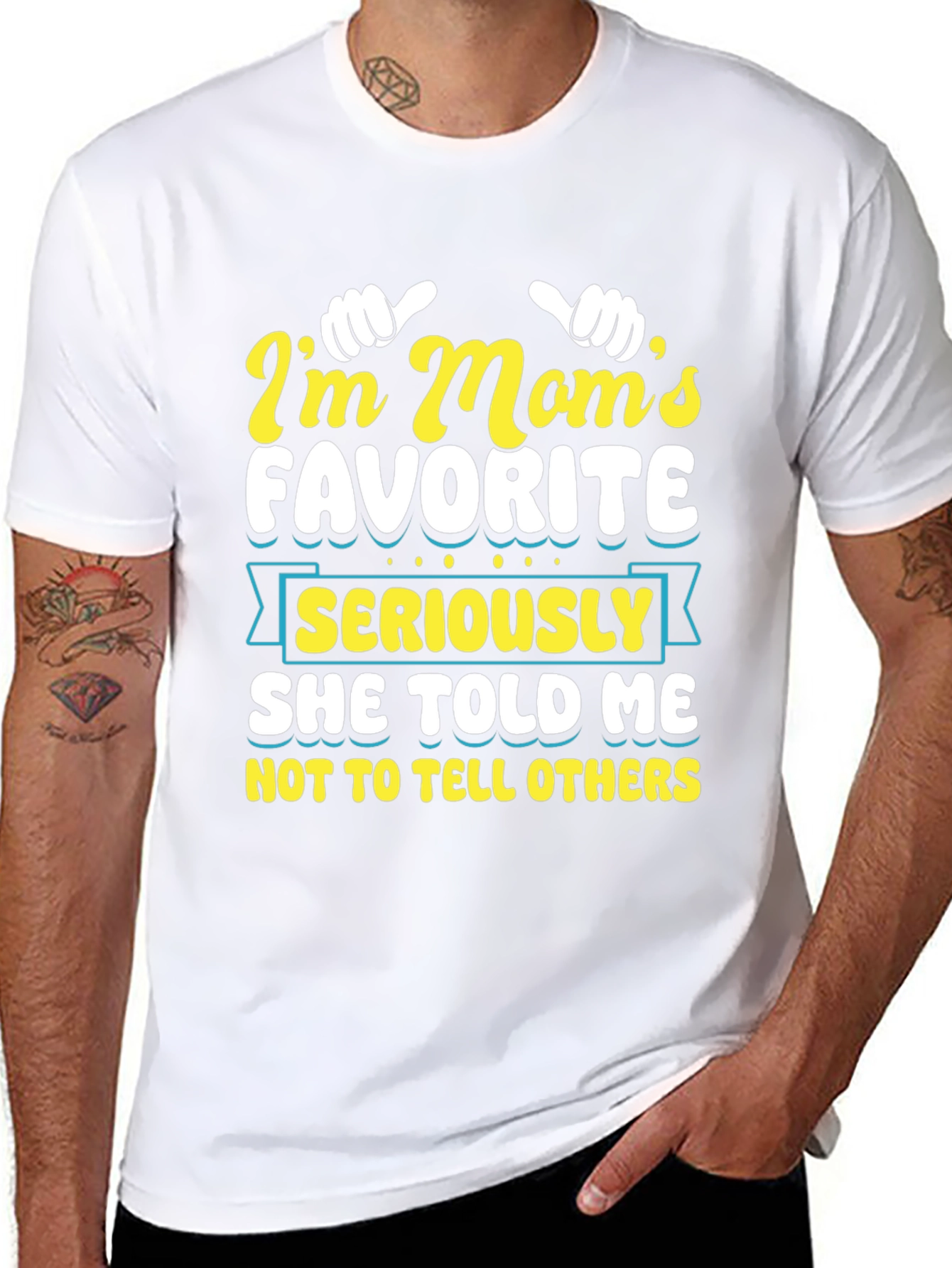 Im Moms Favorite T-Shirt - Funny Graphic Tee