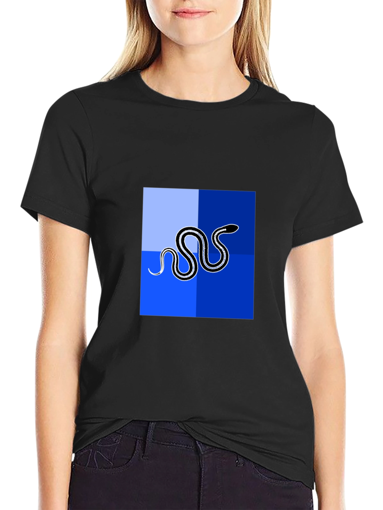 Cool Snake Graphic Tee - Modern Design
