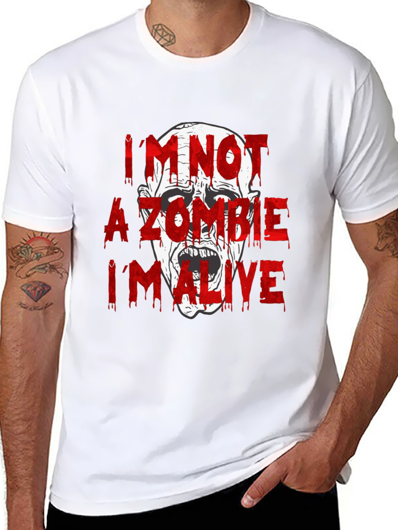 Im Not a Zombie T-Shirt - Funny Halloween Tee