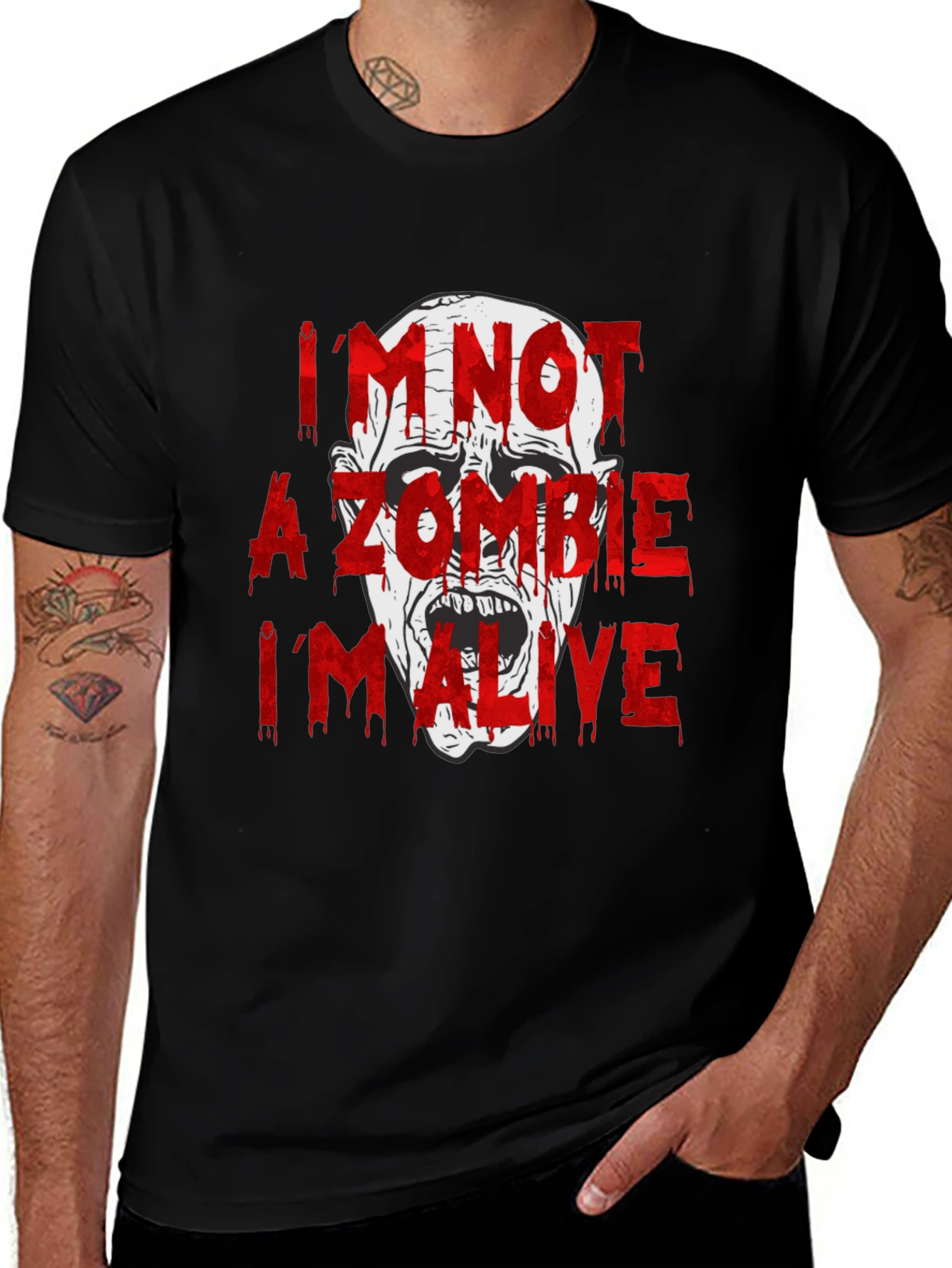 Im Not a Zombie T-Shirt - Funny Halloween Tee