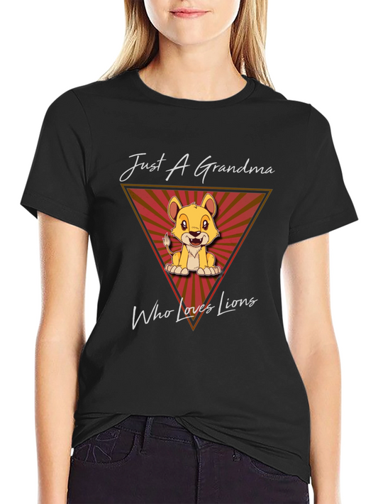 Lion Lover Grandma Graphic T-Shirt