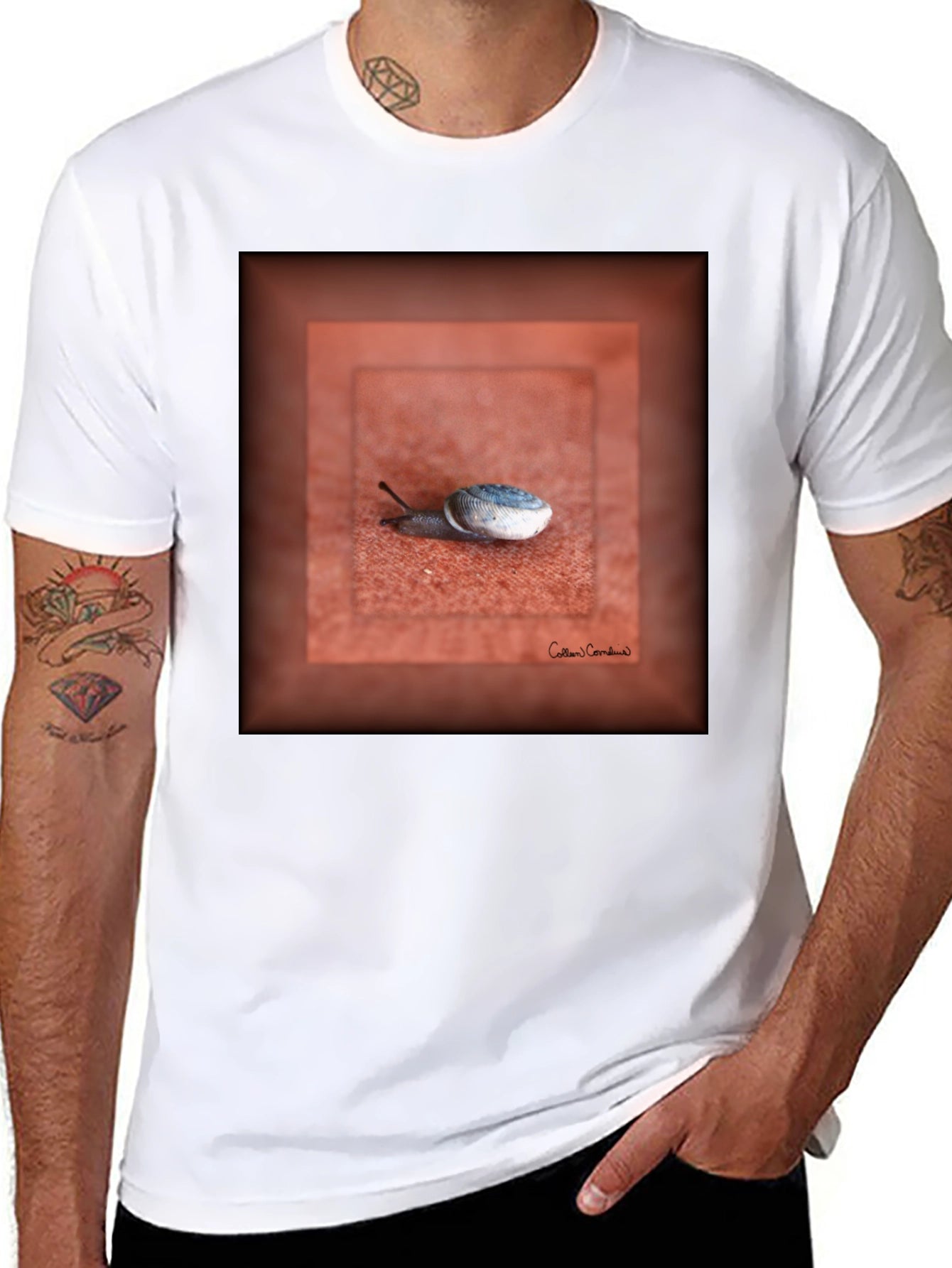 Snail Art Graphic Tee - Unique Unisex T-Shirt