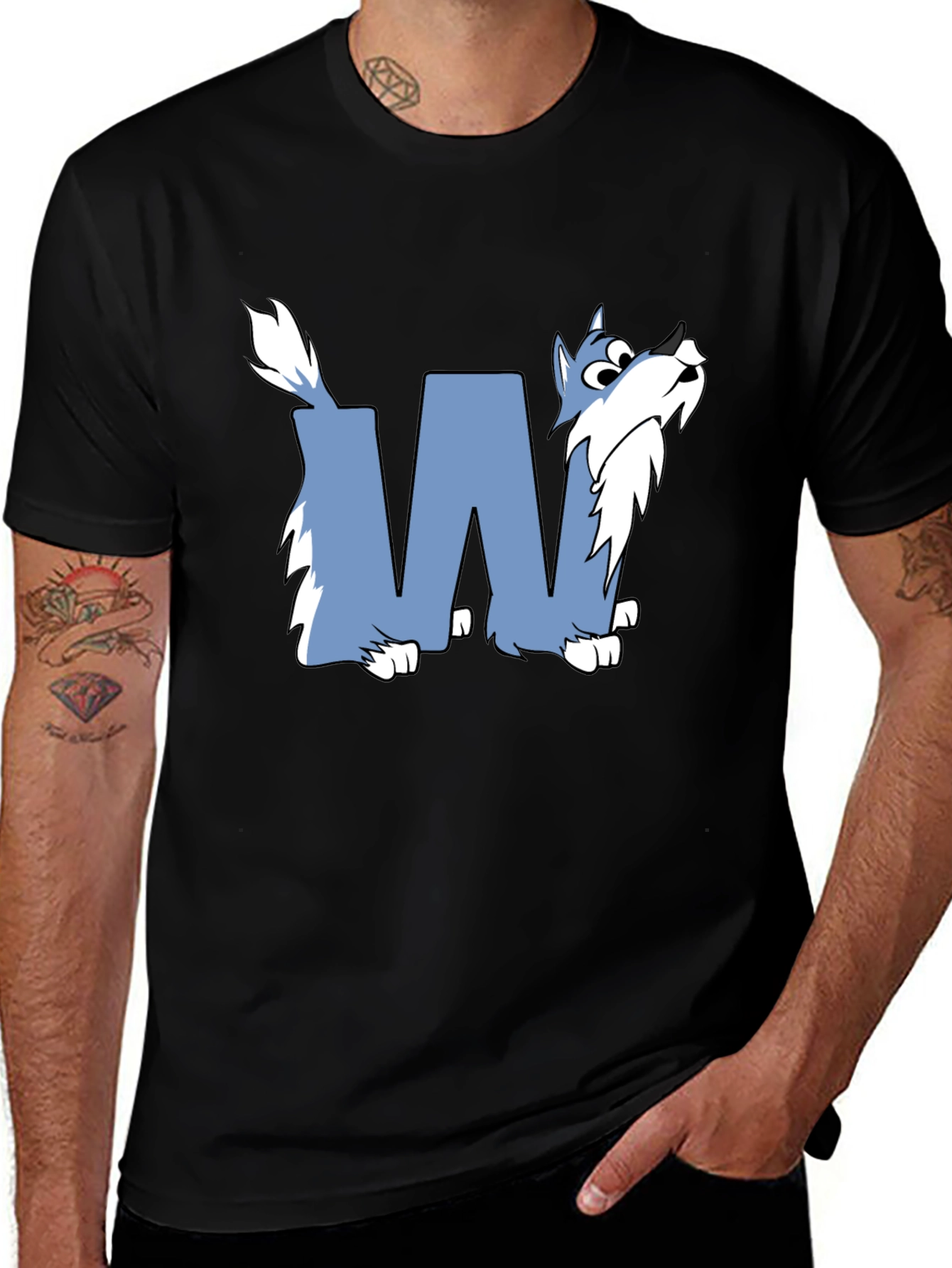 Wolf-Themed Graphic Tee - Stylish Black Cotton Shirt