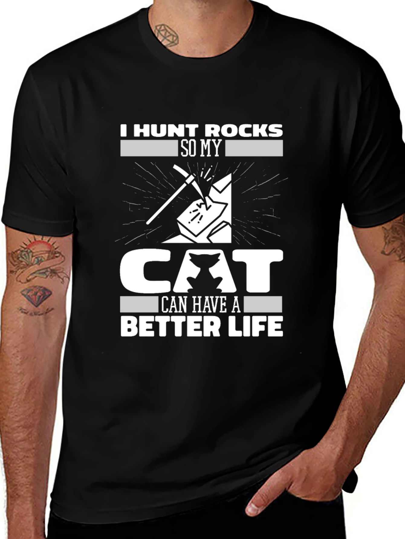 I Hunt Rocks Funny Cat Lover Graphic T-Shirt
