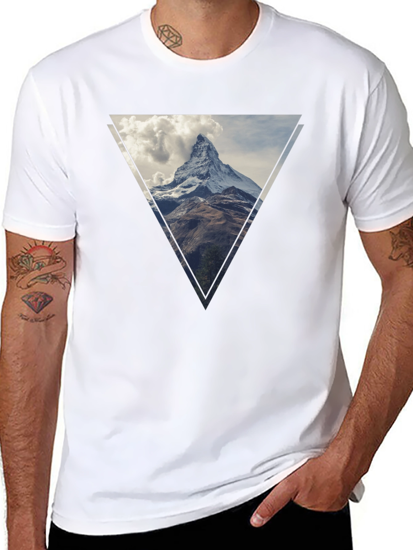 Mountain Peak Triangle Graphic Tee - Black