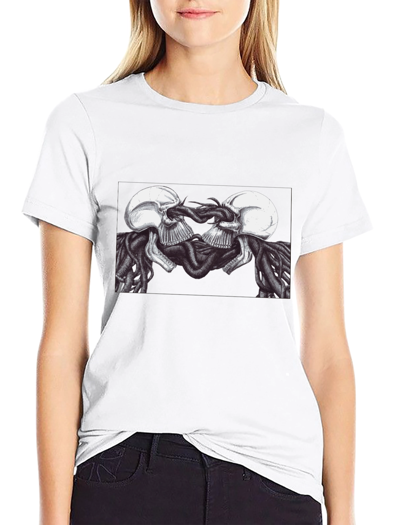 Skull Kiss Graphic Tee - Edgy Black T-Shirt