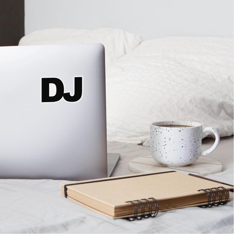 DJ