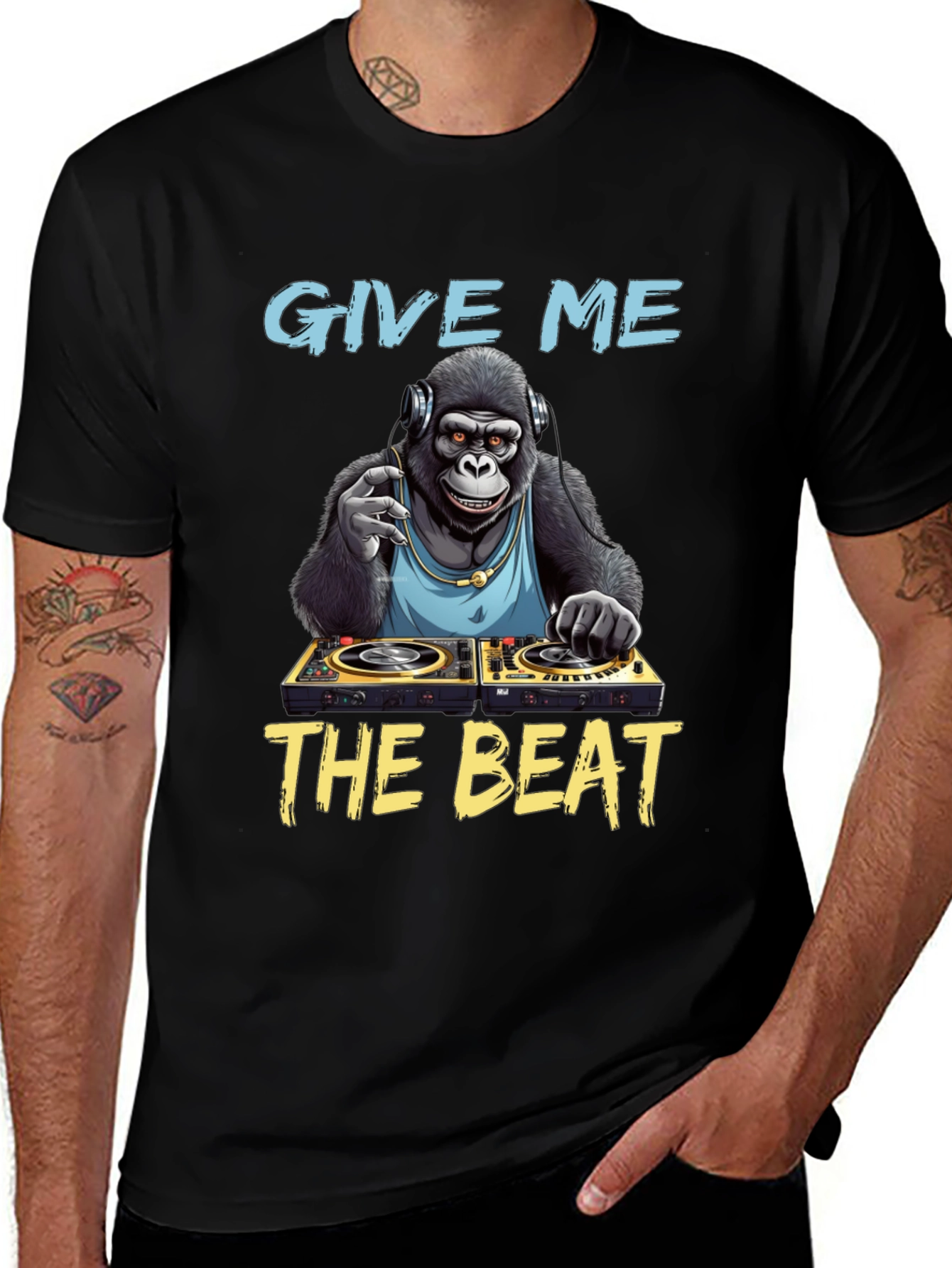 DJ Gorilla T-Shirt: Give Me The Beat!