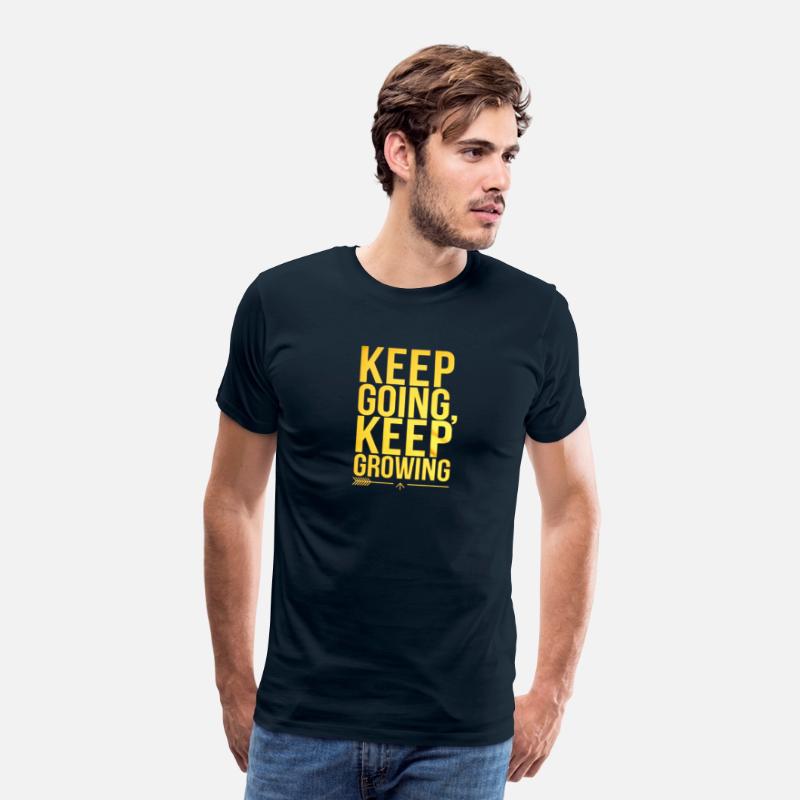 Keep Going, Keep Growing – Bold Gold Motivation