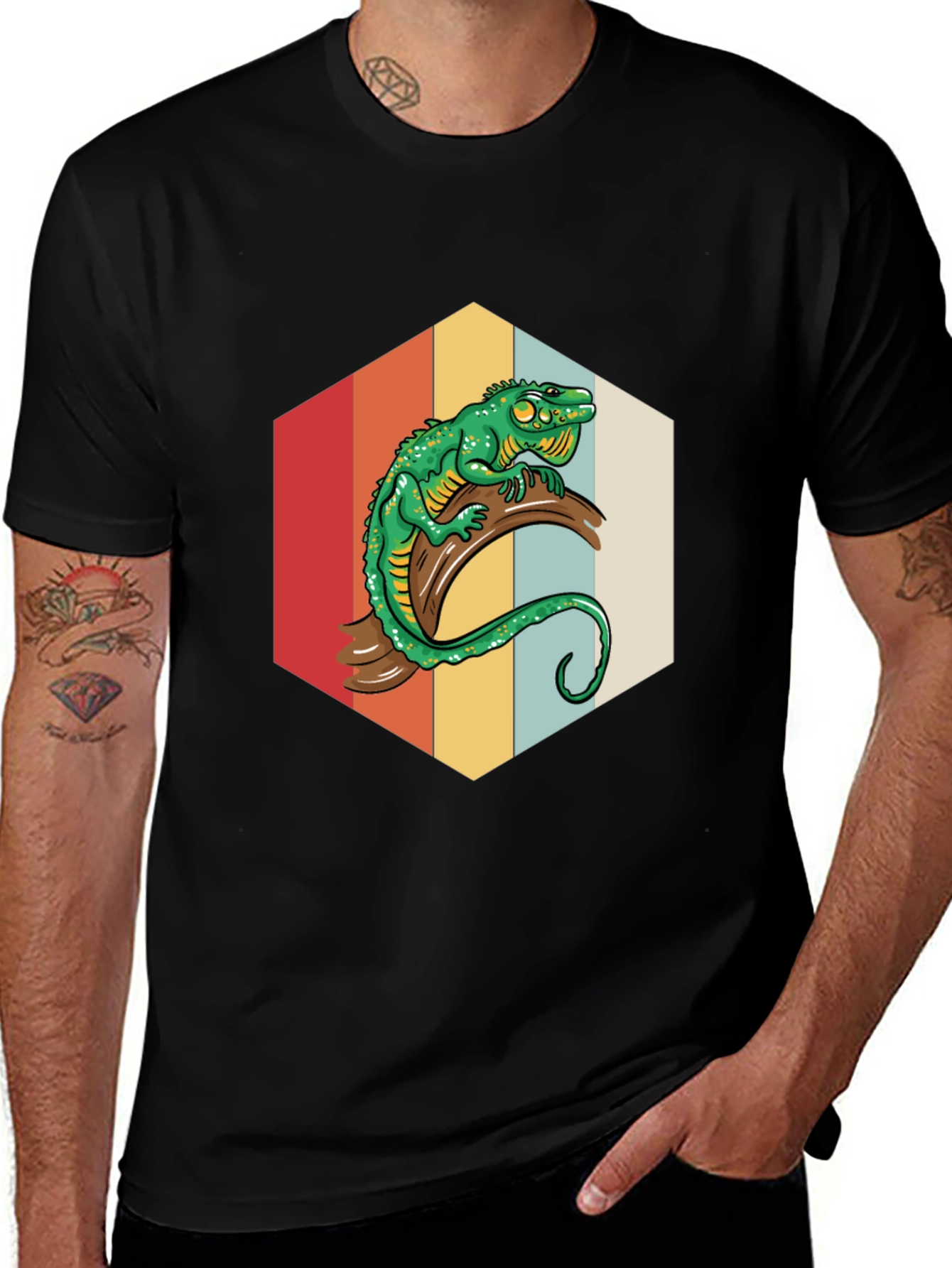 Retro Lizard Graphic Tee - Cool Reptile Design