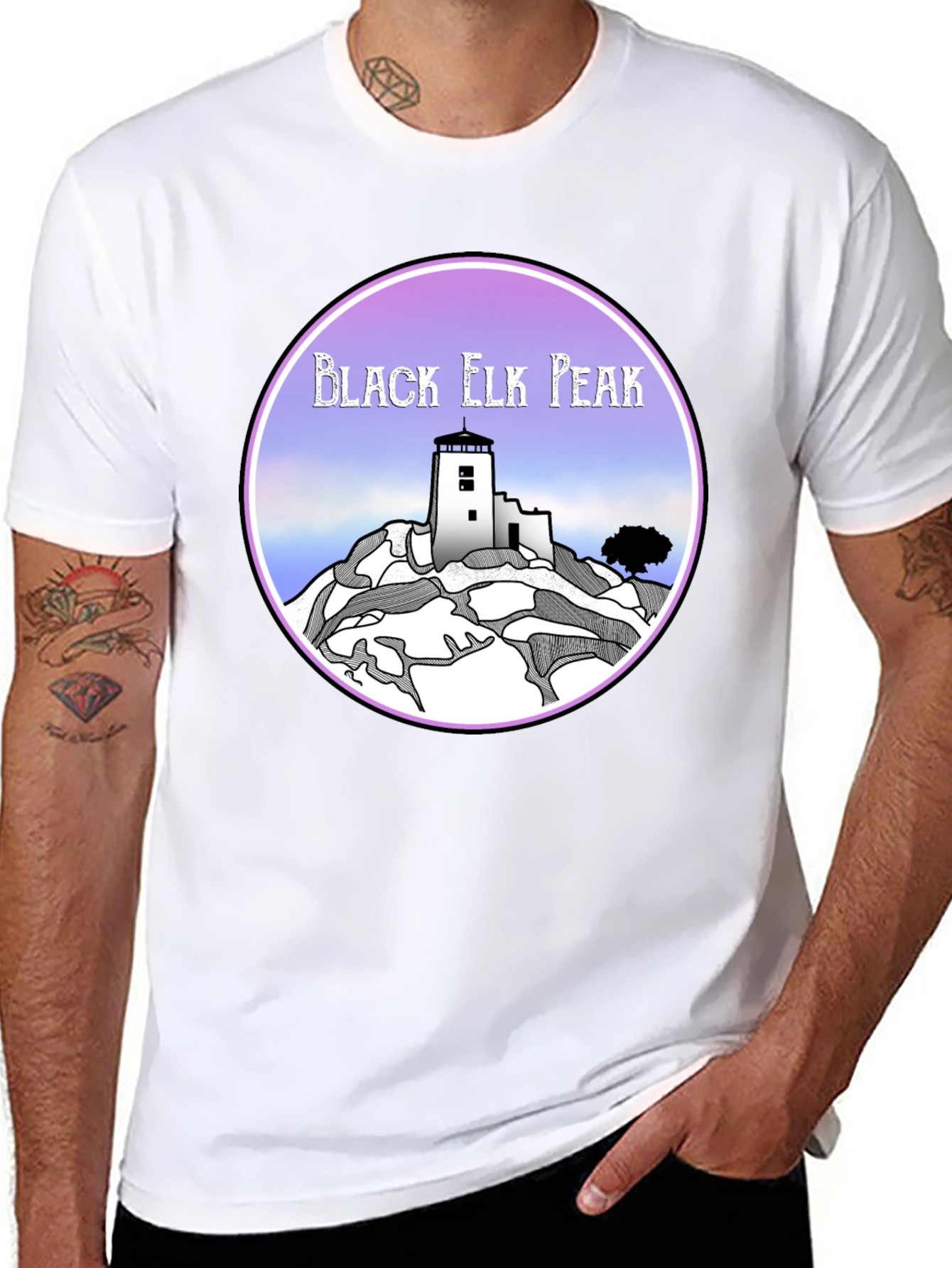 Black Elk Peak Graphic Tee - Retro Style